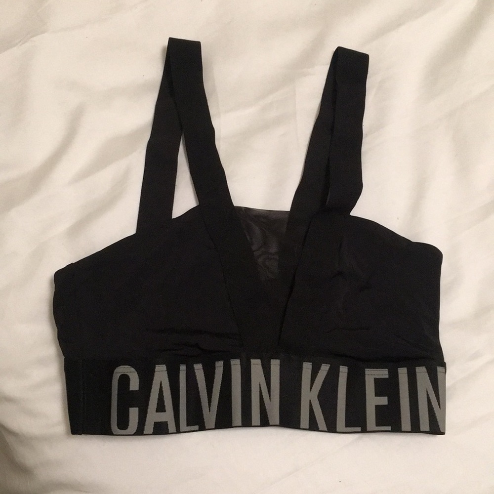 Calvin Klein Sports bar